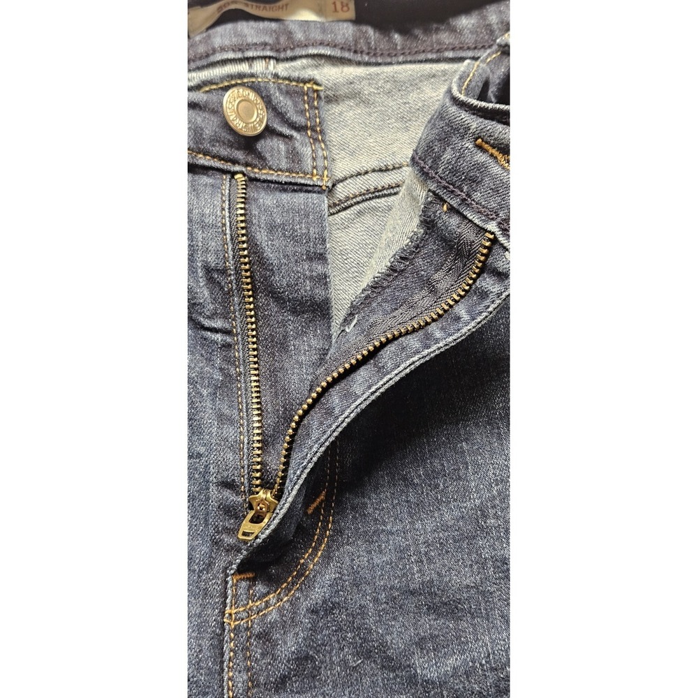 Levi's Size 18 Straight Jeans Medium Wash Blue Denim Solid Logo 5-Pocket Women's - Picture 5 of 11